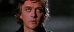 Marc Daly (David Hemmings) bevidner mordet på Ulmann.